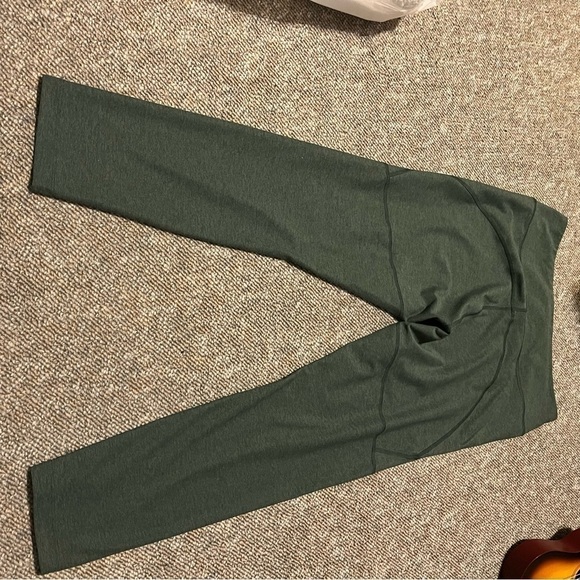 Outdoor Voices 3/4 Warmup Leggings Hunter Green XL Z - Picture 7 of 8